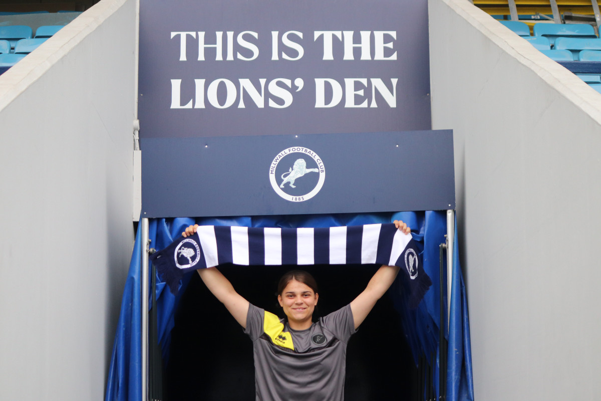 Millwall Lionesses announce signing of Gabby Buddle-Smith