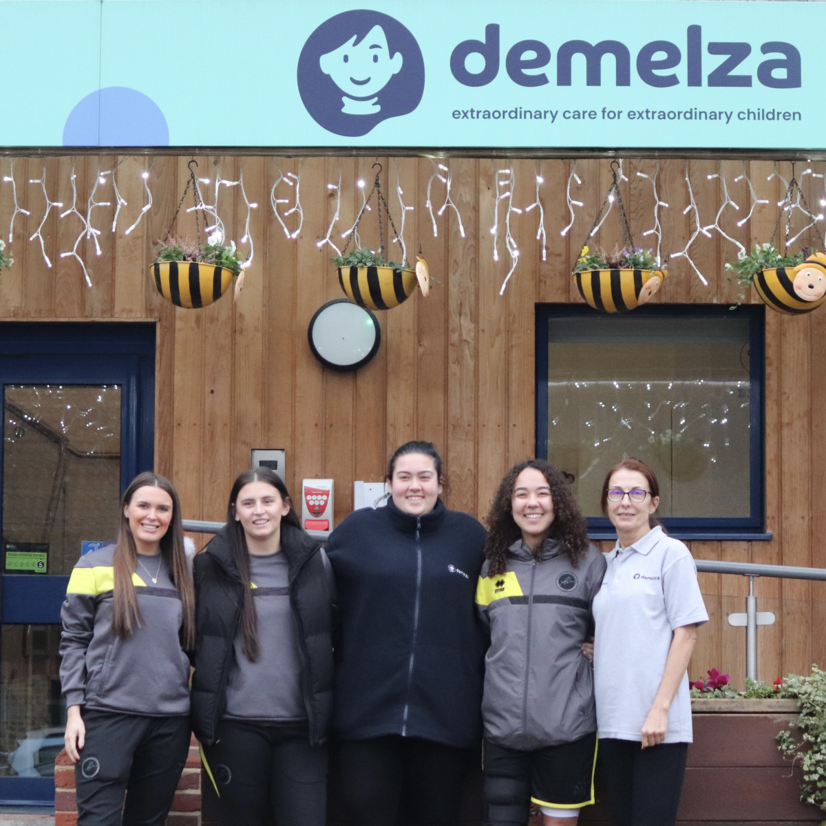 Millwall Lionesses trio Jordan Butler, Mia Lockett and Sharna Giordani visited Demelza, South East London today to give presents to their young people