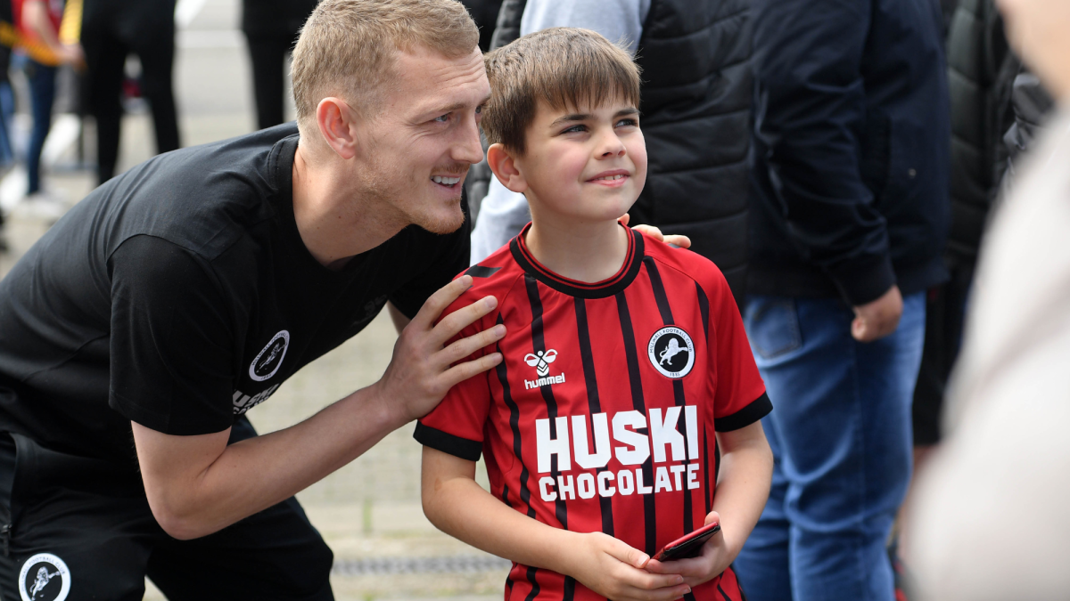 Millwall achieve Family Excellence status for 2022/23